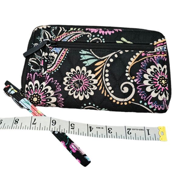 Vera Bradley Banana Swirl‎ Black and Pink Floral Paisley Wallet Wristlet - Picture 11 of 11